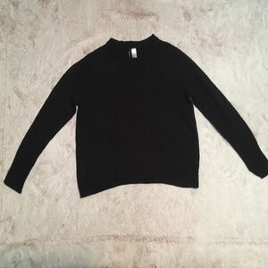 Divided H&M Black Sweater, Light Weight, Long Sleeve, Size M